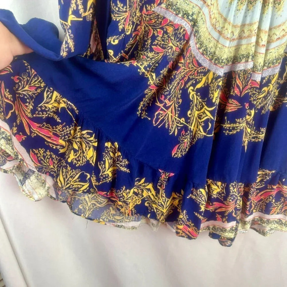 Free People Sunset Dreams Blouse Women XS Blue Flare Ruffle Sleeves Floral Boho - Picture 6 of 11